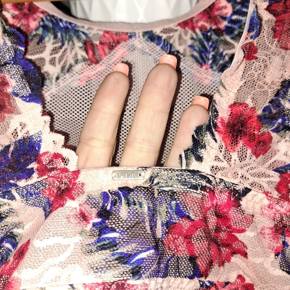 S(34)-DD Pink Victoria Secret Floral Lace Bralette - Picture 4 of 8